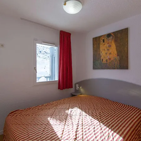 Apartment T2 Avec Terrasse, Parking, Piscine Couverte Et Salle De Fitness - Fr-1-404-312 *
